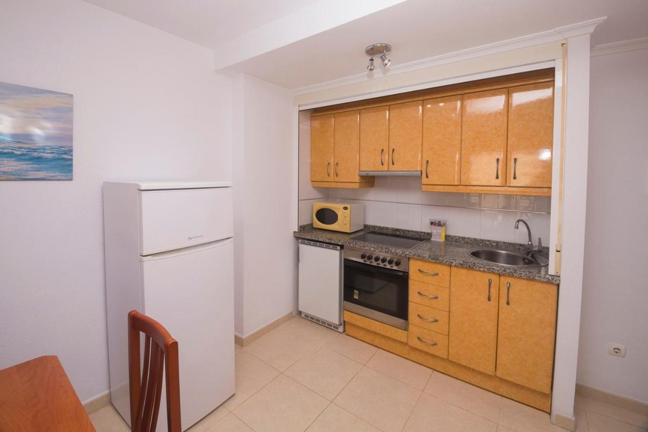 Apartamentos Ambar Beach Calpe Esterno foto