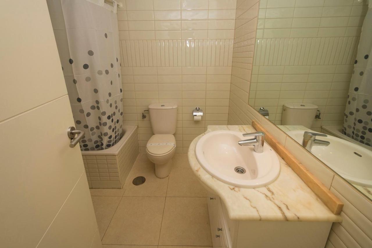 Apartamentos Ambar Beach Calpe Esterno foto
