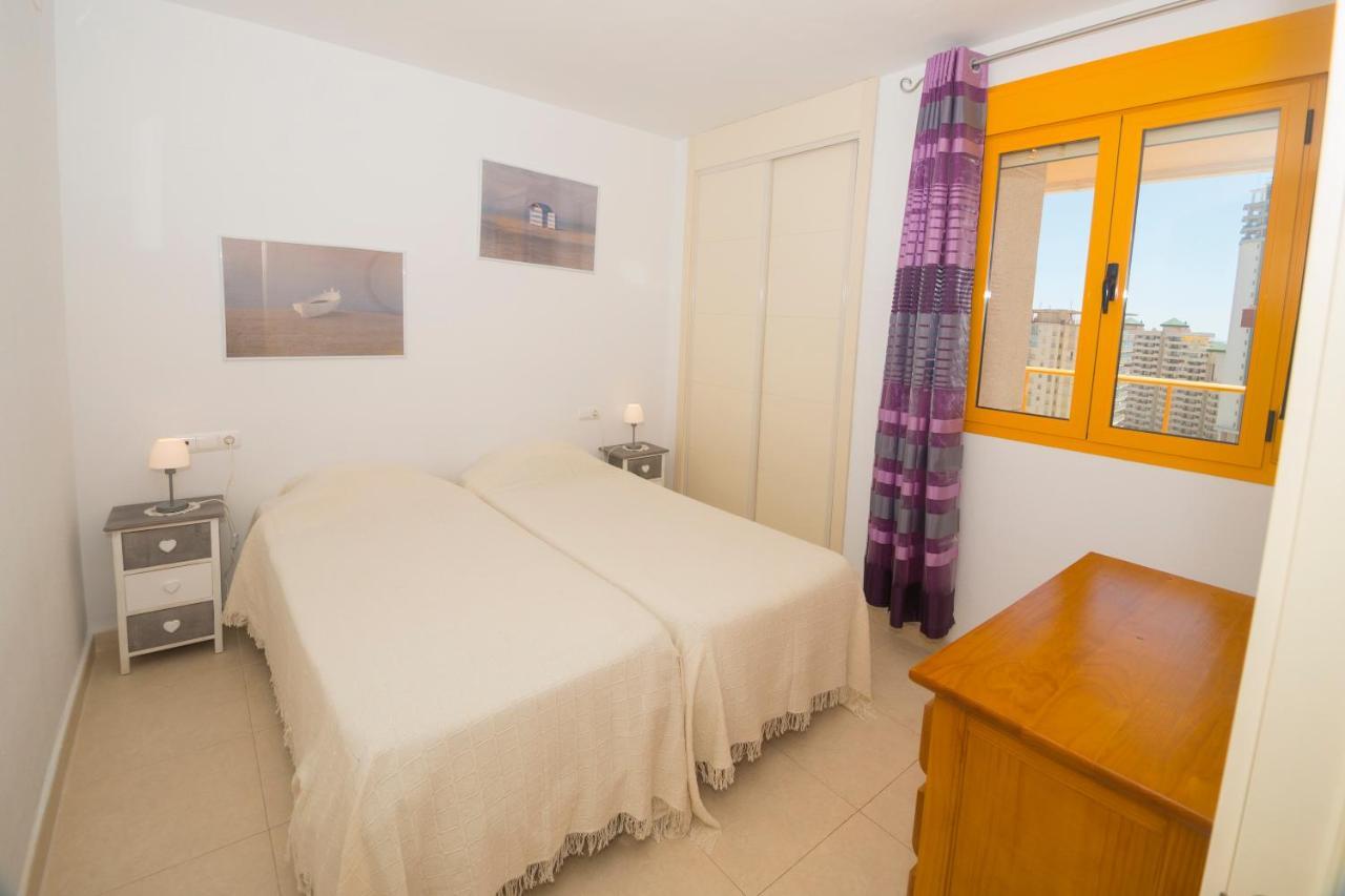 Apartamentos Ambar Beach Calpe Esterno foto