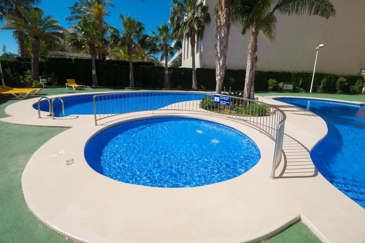 Apartamentos Ambar Beach Calpe Esterno foto